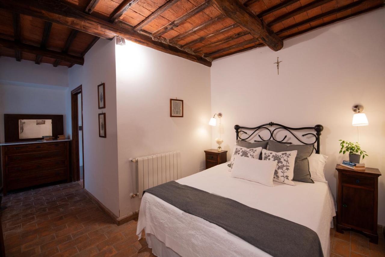 Agriturismo Borgo Di Campagna Il Tesoro Torre Alfina Eksteriør bilde
